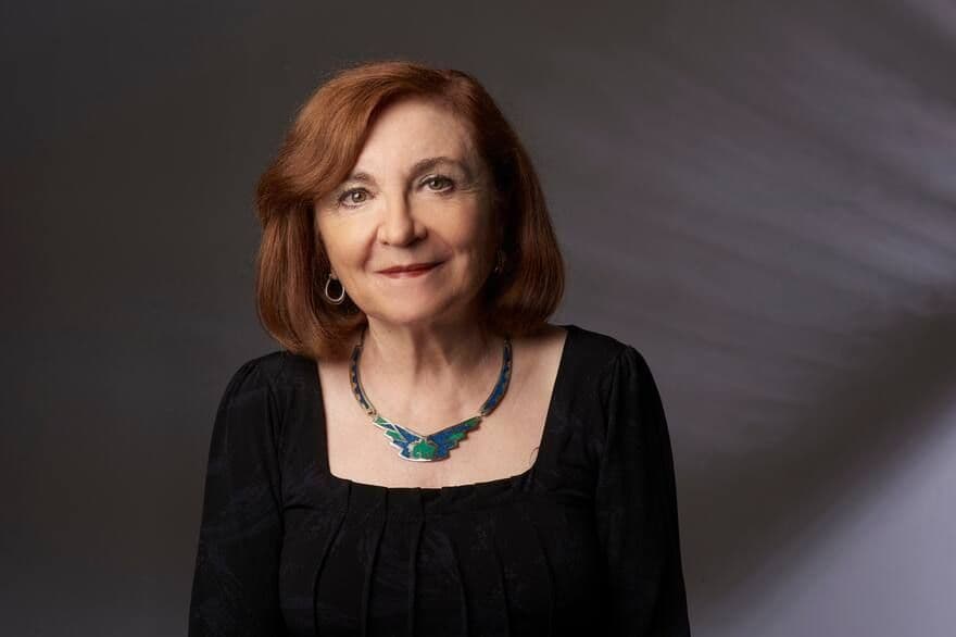 Retrato de María Rosa Lojo, docente del taller